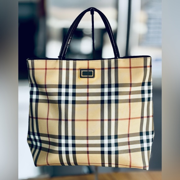 Burberry Handbags - Burberry London Top Handle Bag Authenticated Includes Dust Bag